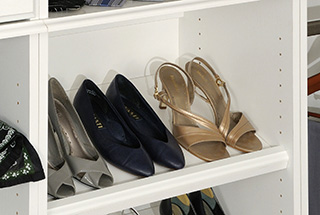 Tiltable Shoe Shelves