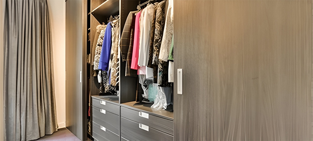 Solidtrac Closet Cabinets: Built for Durability and Long-Lasting Elegance