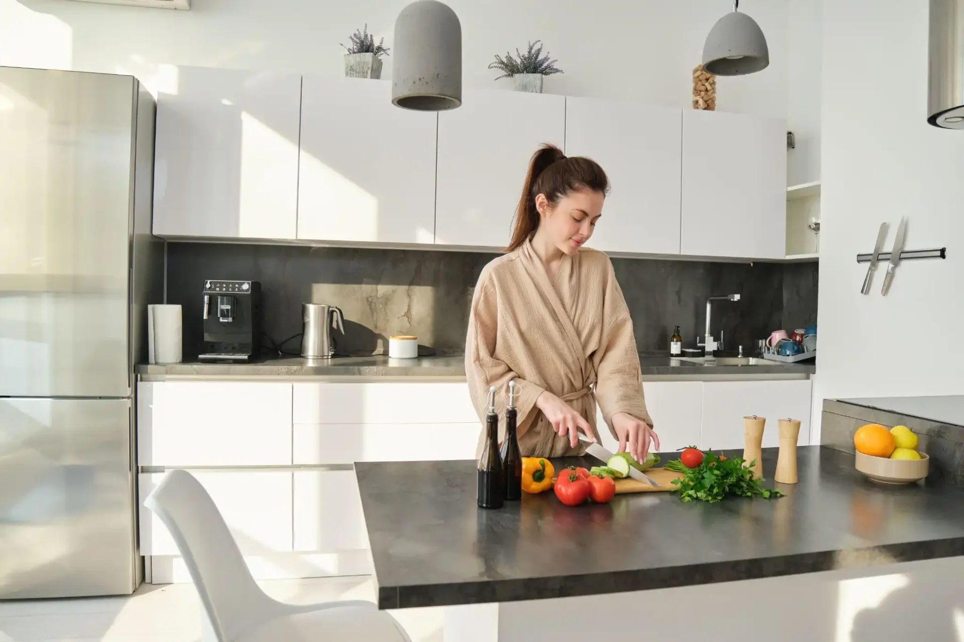 Quartz-Countertops-in-Kitchen